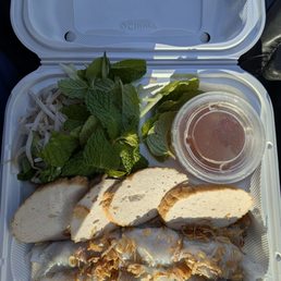 Bánh cuốn