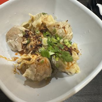 Happy Bao's - Spicy Chili Wontons (6Pc) - Chinese Near Me - Glendale, Arizona