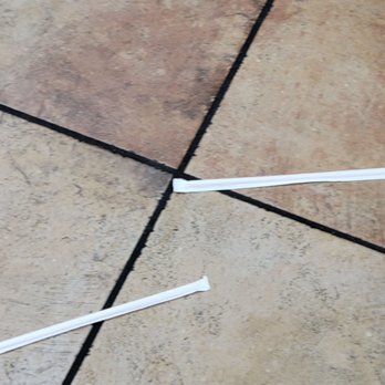 Taco Bell - Trash on floors - Fast Food Near Me - Laurinburg, North Carolina