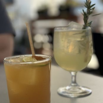Maple Street Eatery - Bars Near Me - Livermore, California