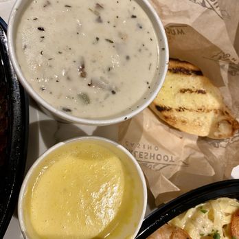 Muckleshoot Restaurant - Clam Chowder - Breakfast & Brunch Near Me - Auburn, Washington Muckleshoot Restaurant - Clam Chowder - Breakfast & Brunch Near Me - Auburn, Washington