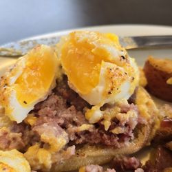 Eggs Up Grill