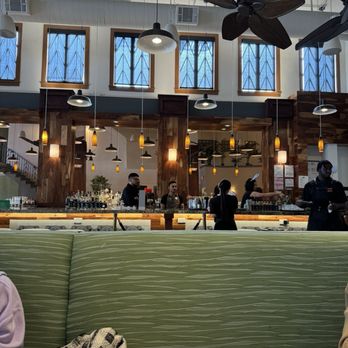 Avenida Restaurant - Filipino Near Me - San Mateo, California
