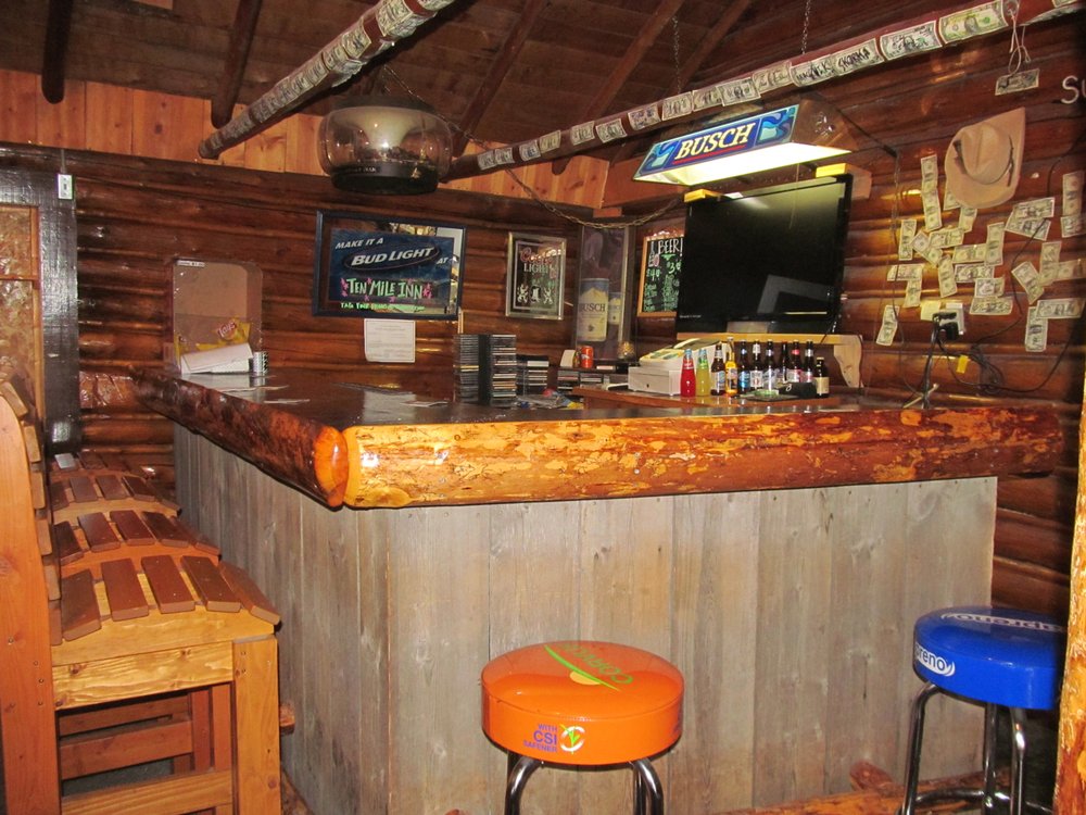 TEN MILE INN Updated September 2024 14 Photos 5651 Hwy 130 Snowy