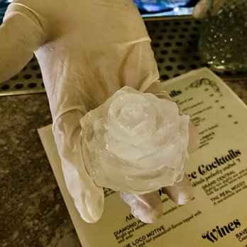 Dolly's - Rose Ice - Cocktail Bars Near Me - New York, New York