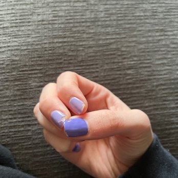 Aria Nail Lounge - 3 broken nails and the middle finger is broken so deep. All feels like paper thing. - Nail Salons Near Me - Pasadena, California