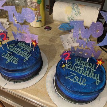SmallCakes - Aurora - Galaxy cakes - Cupcakes Near Me - Aurora, Illinois