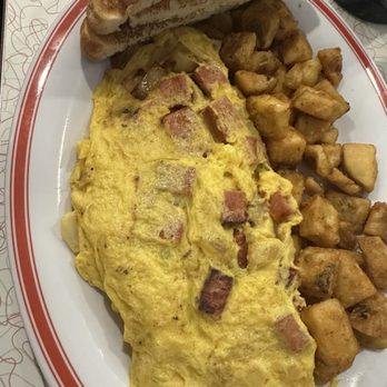 MaryAnn's Diner - Portuguese omelet - American Near Me - Amherst, New Hampshire MaryAnn's Diner - Portuguese omelet - American Near Me - Amherst, New Hampshire