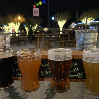 Soul Fire Brewing - Beer flight - Brewpubs Near Me - Roanoke, Texas