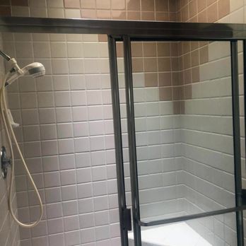 G & S Reglazing - Before picture of outdated dirty looking tile. - Refinishing Services Near Me - Pacoima, California G & S Reglazing - Before picture of outdated dirty looking tile. - Refinishing Services Near Me - Pacoima, California