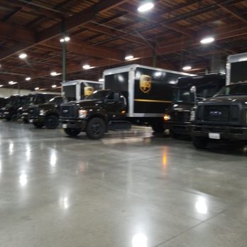 UPS Customer Center - My work everyday for over 20yrs - Shipping Centers Near Me - Hayward, California