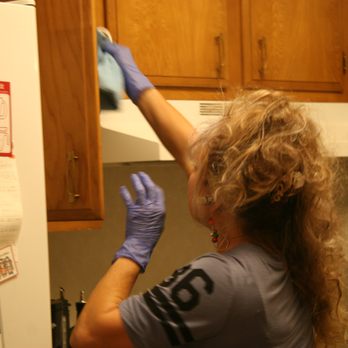 Specialty Cleaning - If there are a few dishes that need putting away, she does it and just keeps on cleaning. - Home Cleaning Near Me Specialty Cleaning - If there are a few dishes that need putting away, she does it and just keeps on cleaning. - Home Cleaning Near Me