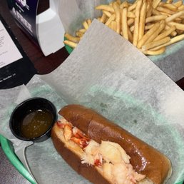 Lobstah Roll 3OZ Lobstah Roll 3OZ