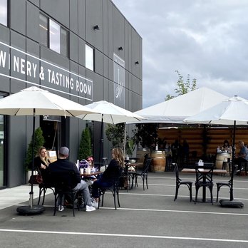 JM Cellars at The Vault in Maltby - Outdoor Seating - Wine Tasting Room Near Me - Snohomish, Washington JM Cellars at The Vault in Maltby - Outdoor Seating - Wine Tasting Room Near Me - Snohomish, Washington