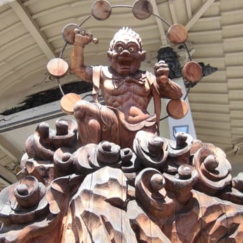 Shingon Shu Hawaii - Raijin statue (God of Thunder) - Buddhist Temples Near Me - Honolulu, Hawaii Shingon Shu Hawaii - Raijin statue (God of Thunder) - Buddhist Temples Near Me - Honolulu, Hawaii