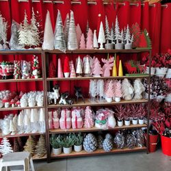 Christmas Outlet Sale