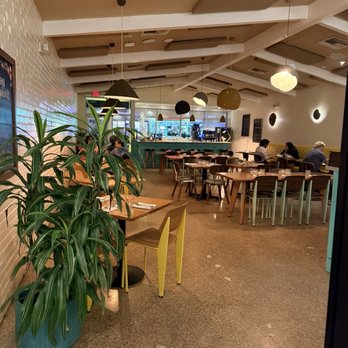 Luna Pasta e Dolci Ristorante - Beer, Wine & Spirits Near Me - Miami, Florida