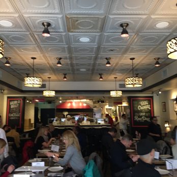 Juliana's - Inside - Pizza Near Me - Brooklyn, New York Juliana's - Inside - Pizza Near Me - Brooklyn, New York