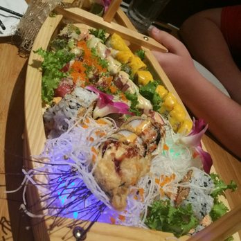Sake Lounge - Sushi boat - Japanese Near Me - Olathe, Kansas