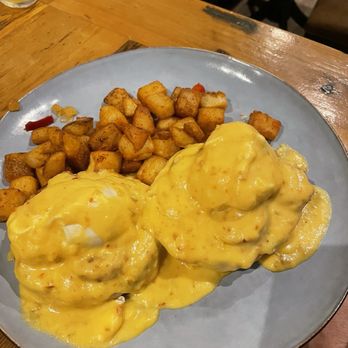 The Tradewinds Pub - Bang bang shrimp eggs Benedict - Irish Pub Near Me - Reedley, California The Tradewinds Pub - Bang bang shrimp eggs Benedict - Irish Pub Near Me - Reedley, California
