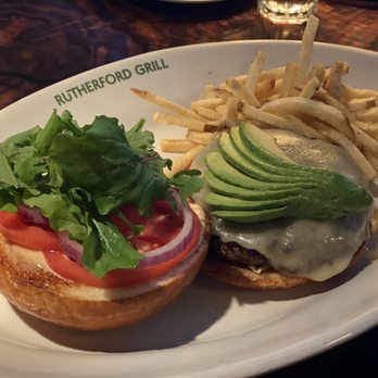 Rutherford Grill - Cheeseburger - American Near Me - Rutherford, California