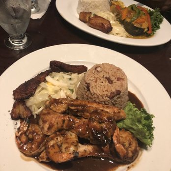 Footprints Cafe - Shrimp & Chicken and Salmon - Bars Near Me - Brooklyn, New York Footprints Cafe - Shrimp & Chicken and Salmon - Bars Near Me - Brooklyn, New York