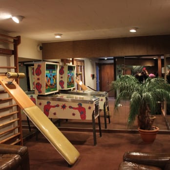 Graceland - Museums Near Me - Memphis, Tennessee