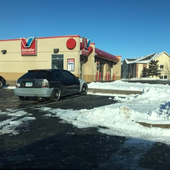 Valvoline Instant Oil Change - Quick in and out! - Oil Change Stations Near Me - Coon Rapids, Minnesota Valvoline Instant Oil Change - Quick in and out! - Oil Change Stations Near Me - Coon Rapids, Minnesota