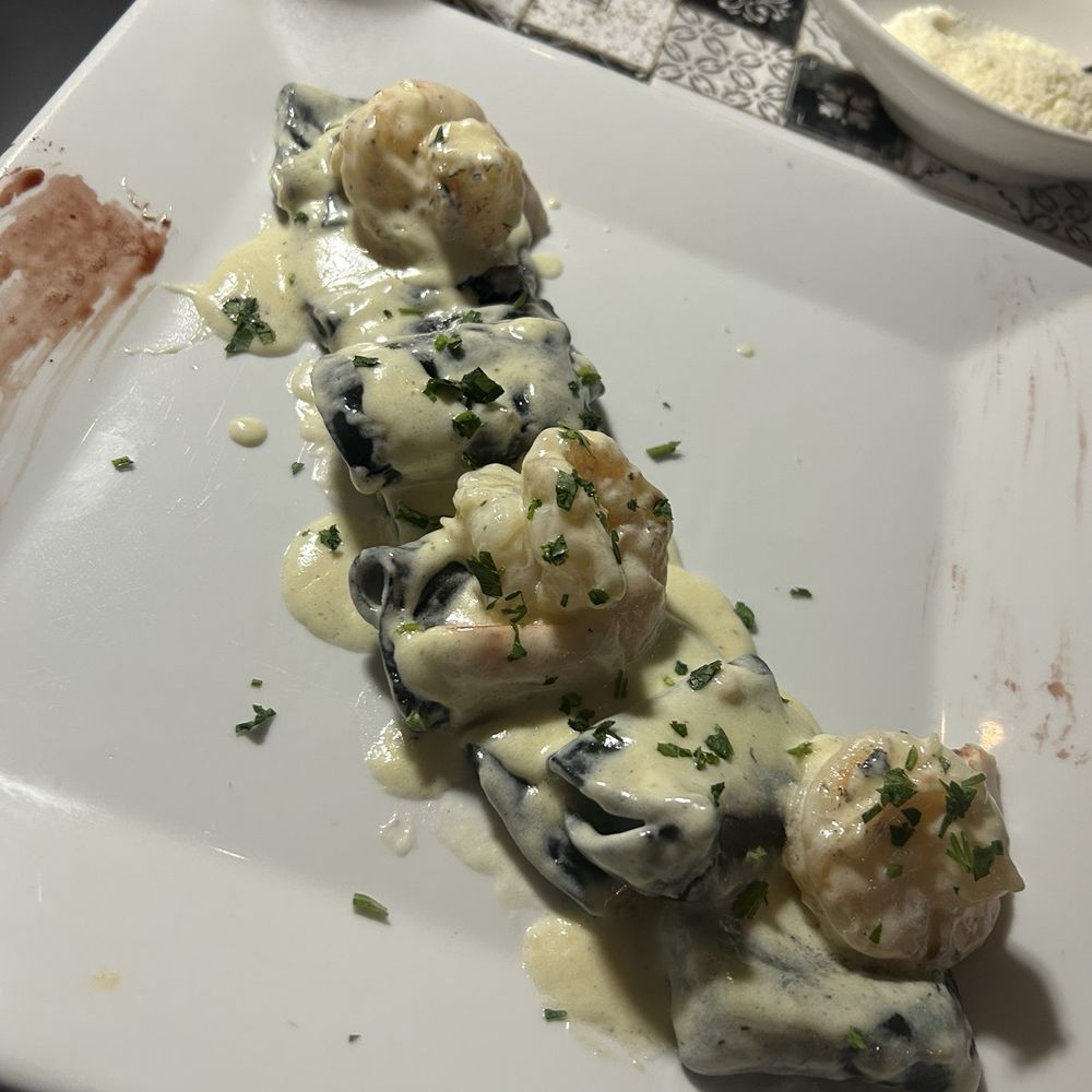 Via Toscana - Tagliatelle Gorgonzola sauce - Tapas Bars Near Me - New York, New York Via Toscana - Tagliatelle Gorgonzola sauce - Tapas Bars Near Me - New York, New York