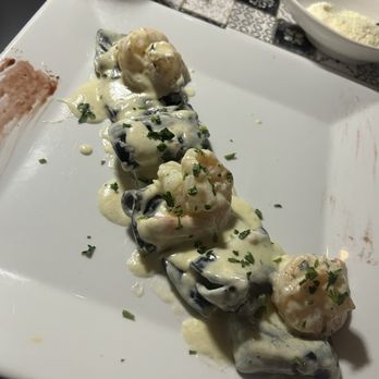 Via Toscana - Tagliatelle Gorgonzola sauce - Tapas Bars Near Me - New York, New York Via Toscana - Tagliatelle Gorgonzola sauce - Tapas Bars Near Me - New York, New York