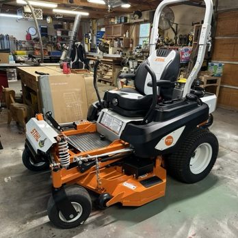 Outdoor World - Good looking ride with the special suspension seat, dual gas tanks and adjustable shocks for an all day comfortable ride. - Farm Equipment Repair Near Me - Azle, Texas