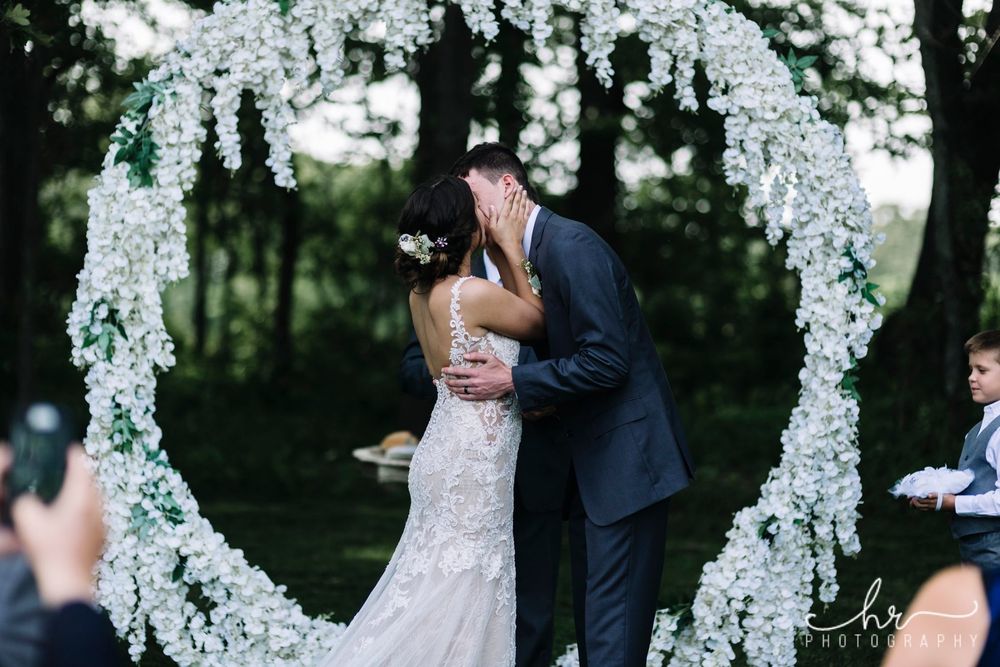 A POCKET FULL OF SUNSHINE 11384 E Idlewood Rd, Mount Vernon, Illinois