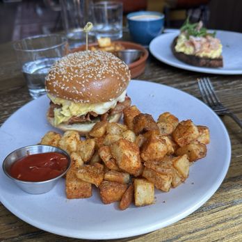 Cira - Bacon egg and cheese with Crispy Potatoes - Mediterranean Near Me - Chicago, Illinois