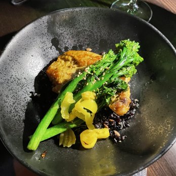 Akar - Asian Fusion Near Me - St. Louis, Missouri