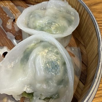 Osmanthus Dim Sum Lounge - Shrimp and chive dumplings - Cocktail Bars Near Me - San Francisco, California Osmanthus Dim Sum Lounge - Shrimp and chive dumplings - Cocktail Bars Near Me - San Francisco, California