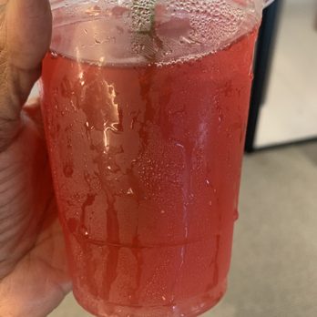 Shake Shack Chicago Athletic Association - Cherry limeade - Fast Food Near Me - Chicago, Illinois Shake Shack Chicago Athletic Association - Cherry limeade - Fast Food Near Me - Chicago, Illinois