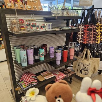No'eau Designers - Bags, tumblers, and more - Gift Shops Near Me - Honolulu, Hawaii No'eau Designers - Bags, tumblers, and more - Gift Shops Near Me - Honolulu, Hawaii