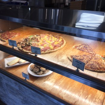 Pizza Paradiso - Pizza by the slice. - Pizza Near Me - Lahaina, Hawaii