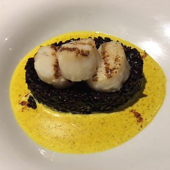 Metro Bistro - Scallops - Mediterranean Near Me - Madrid, M