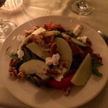 La Viola - Mixed greens salad with apples, walnuts, goat cheese, prosciutto - Italian Near Me - Philadelphia, Pennsylvania La Viola - Mixed greens salad with apples, walnuts, goat cheese, prosciutto - Italian Near Me - Philadelphia, Pennsylvania