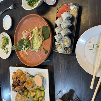 Yoimi Sushi & Hibachi - Seaweed salad, Alaska roll filet mignon and shrimp hibachi, tuna tataki. So good and service amazing!! - Japanese Near Me - Twinfalls,, Idaho Yoimi Sushi & Hibachi - Seaweed salad, Alaska roll filet mignon and shrimp hibachi, tuna tataki. So good and service amazing!! - Japanese Near Me - Twinfalls,, Idaho