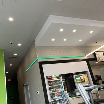 Subway - the interior of a subway restaurant - Sandwiches Near Me - Lewisburg, West Virginia Subway - the interior of a subway restaurant - Sandwiches Near Me - Lewisburg, West Virginia