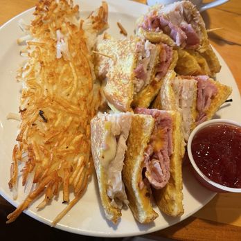 Good Harvest Cafe - Monte cristo - Seafood Near Me - Crescent City, California