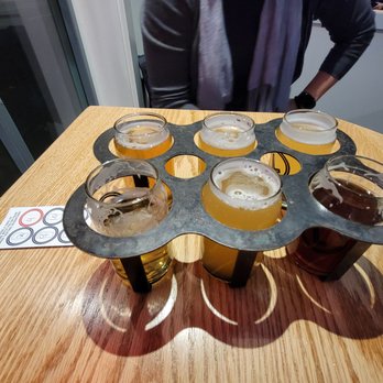 Level Beer - Crappy taster holder that forces you to touch glass edge you drink from - Breweries Near Me - Portland, Oregon Level Beer - Crappy taster holder that forces you to touch glass edge you drink from - Breweries Near Me - Portland, Oregon