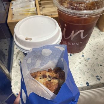 Levain Bakery - Back Bay, Boston - Bakeries Near Me - Boston, Massachusetts