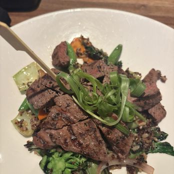 Yard House - Steak Bowl - Bars Near Me - Houston, Texas Yard House - Steak Bowl - Bars Near Me - Houston, Texas