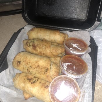 Zeppe's Pizzeria - Zepperoni Rolls were good! I imagine they will be good reheated in toaster oven as well! - Pizza Near Me - Cleveland, Ohio Zeppe's Pizzeria - Zepperoni Rolls were good! I imagine they will be good reheated in toaster oven as well! - Pizza Near Me - Cleveland, Ohio