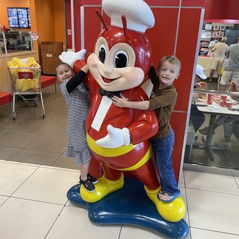 Jollibee - The jolly bee - Fast Food Near Me - Las Vegas, Nevada Jollibee - The jolly bee - Fast Food Near Me - Las Vegas, Nevada