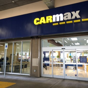 CarMax - Looks like Best Buy. - Car Buyers Near Me - Beaverton, Oregon