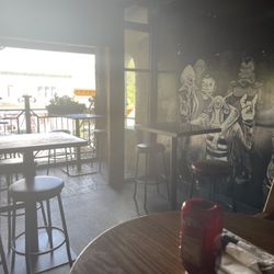 The Buckingham - Awesome vegan restaurant/bar 15:00-2:00 7 days a week